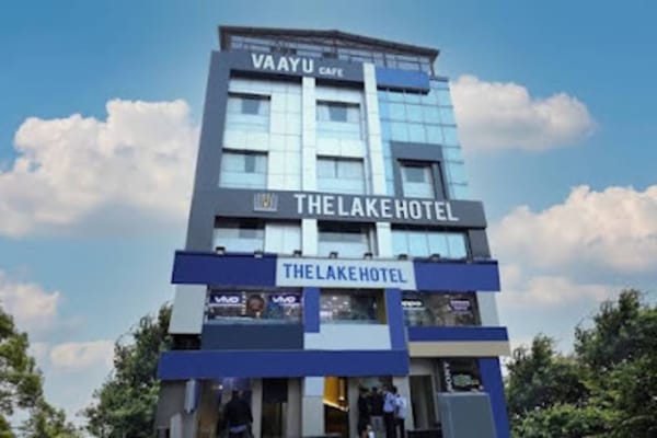 The Lake Hotel