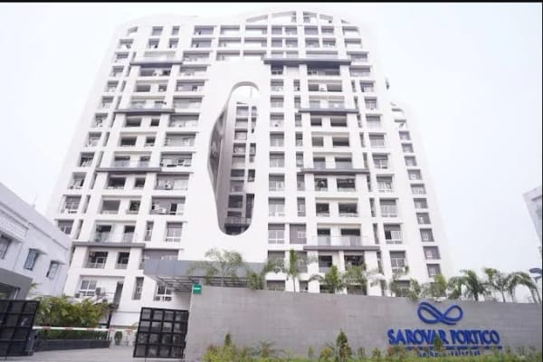 Sarovar Portico