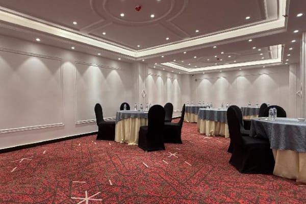 hotel society
