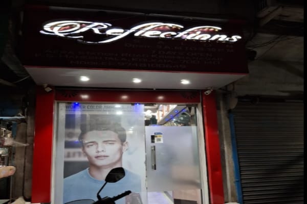 Reflection Family Salon