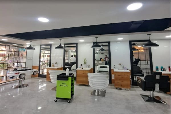 Sia Salon