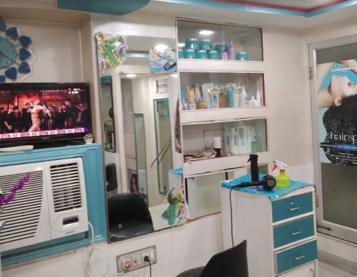 Mohanas Ladies Beauty Parlour