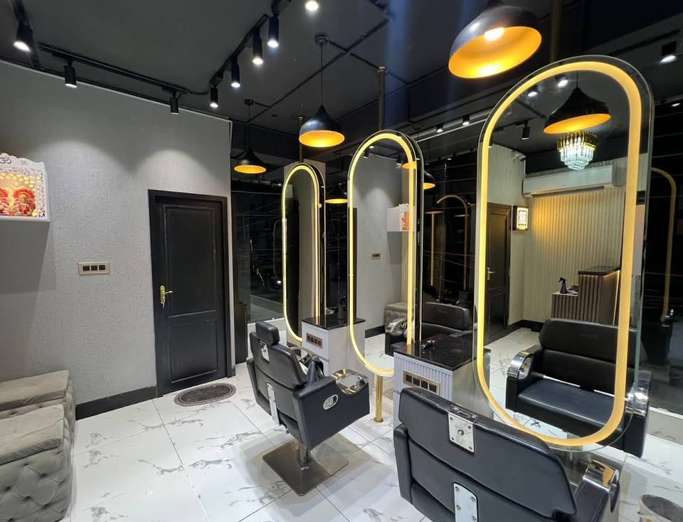 BR Salon hathgola