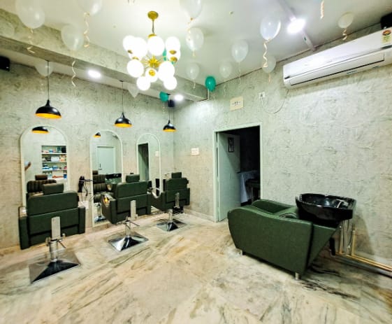 Layers Salon