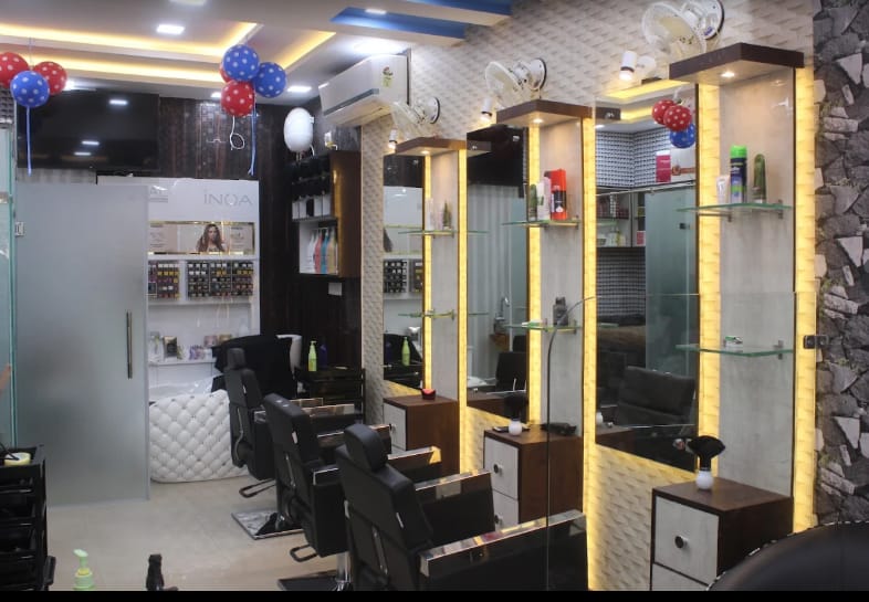 Update Family Salon, Best Salon Beauty ParloursUpdate Family Salon, Best Salon Beauty Parlours