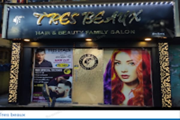 Tres Beaux family salon
