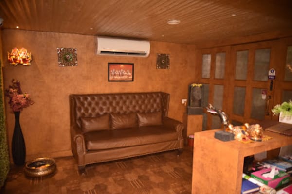 LAVANA SPA (NEW Market)