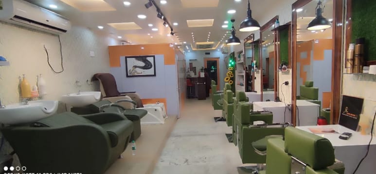 BIG BOSS SALON