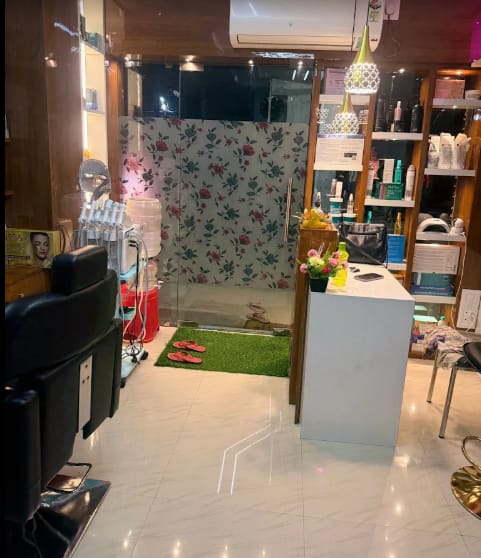 Susmita's Beauty Heaven Salon & Academy