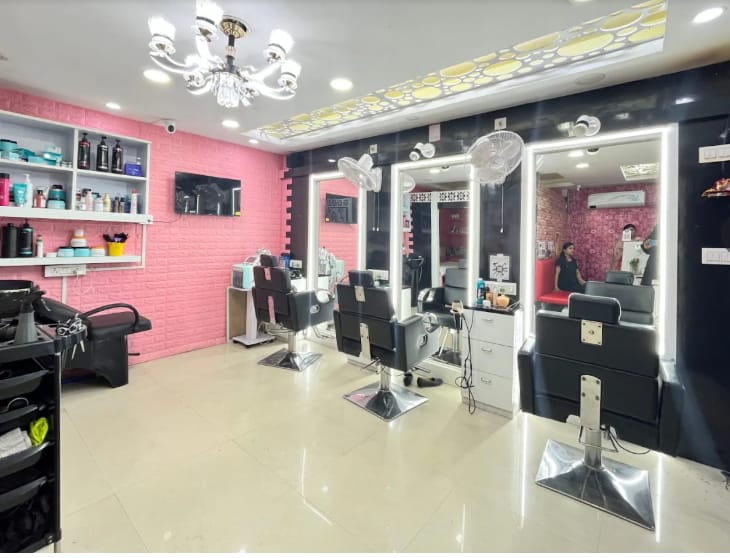 Paradise The Family Salon