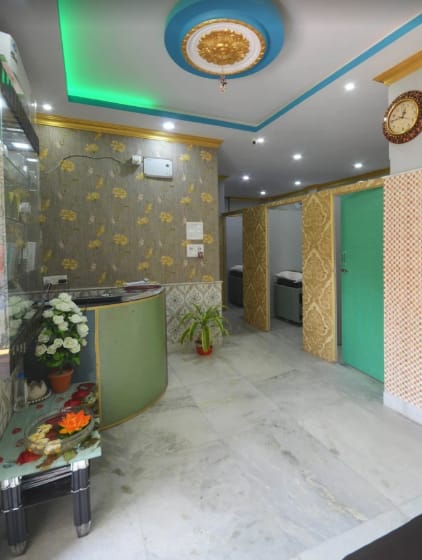 CITY CUTS & COLOURS Family Salon