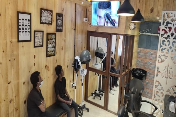 Z7 Professional Barber Studio