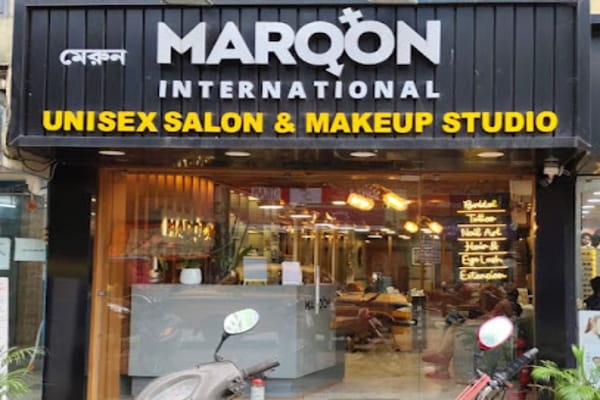 Maroon International Unisex Salon & Makeup Studio