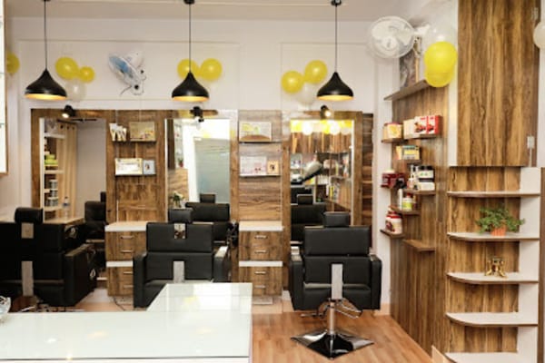 10 Star Ladies Salon
