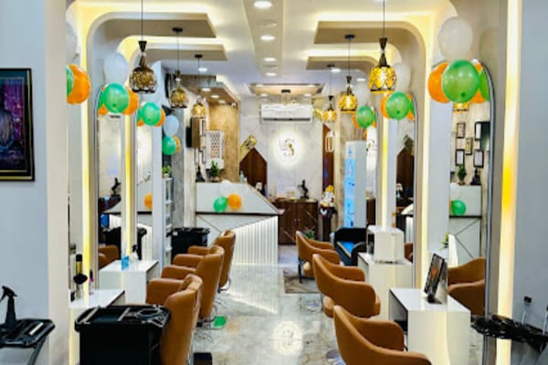 SutandraZ Salon & Makeup Studio(Unisex)