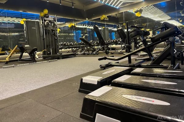 BLAAK FITNESS STUDIO