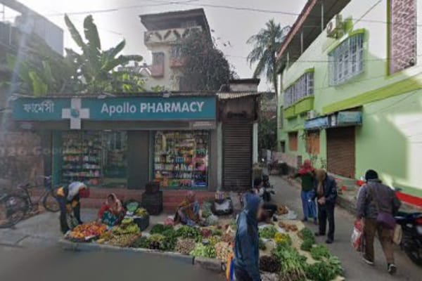 original address Apollo Pharmacy Baghajatin Station