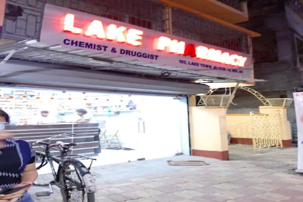 Lake Pharmacy