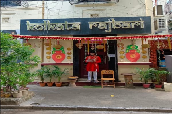 Food & Restaurant
