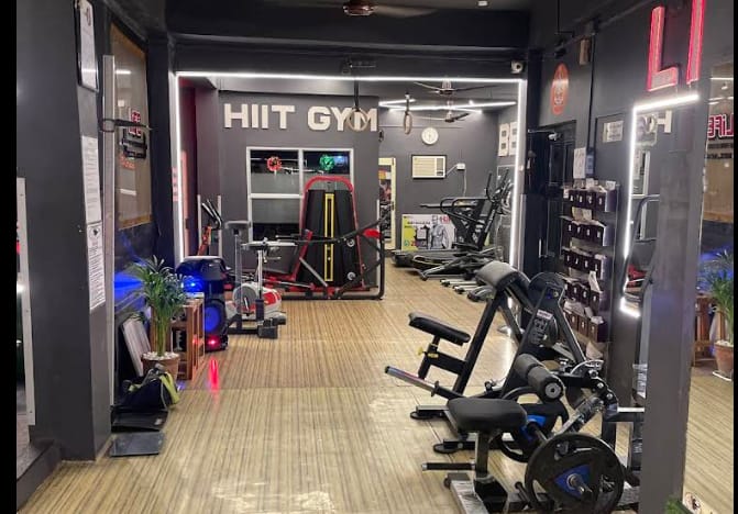 LIFE THE FITNESS STUDIO