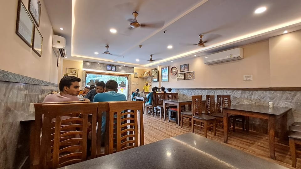 Dakshineswar Food Plaza