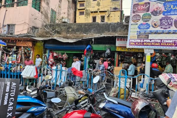 Mallick bazar automobile spare part market