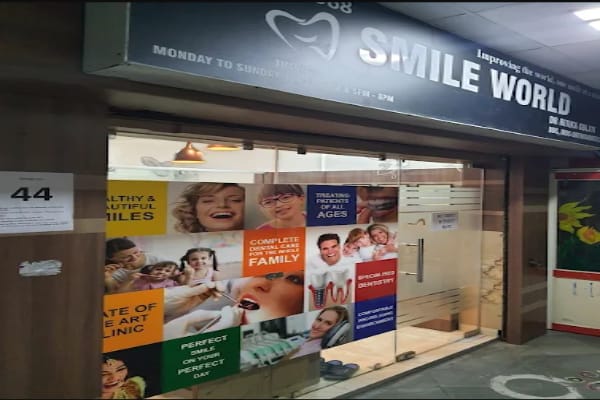 Smile World Dr Ritika