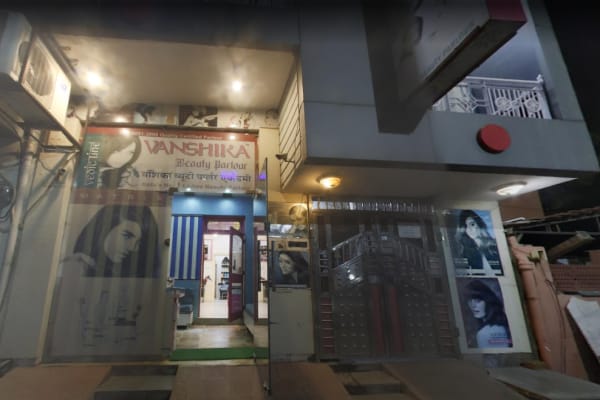 Vanshika Beauty Studio/Parlour