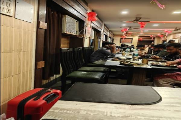 Food & Restaurant