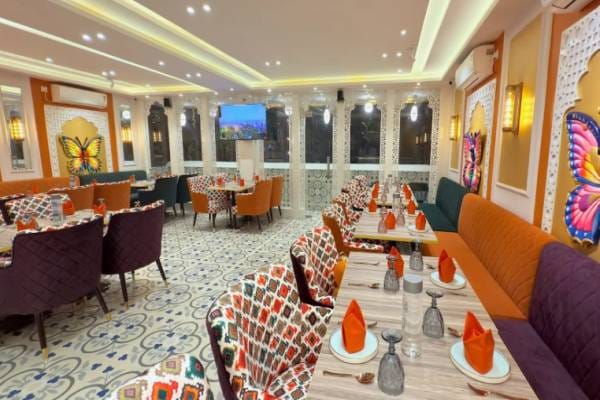 Food & Restaurant