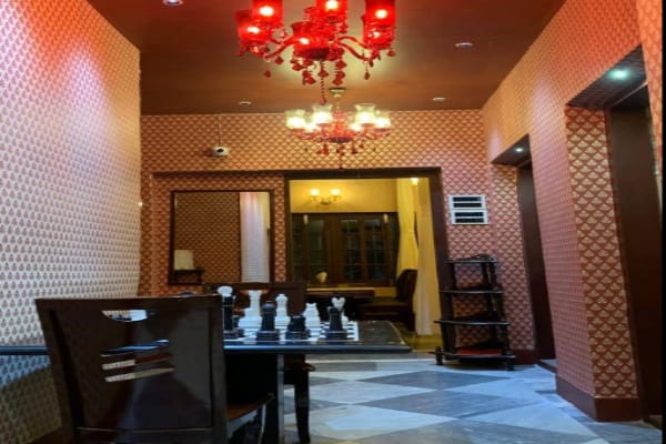 Mann-O-Salwa dining experience