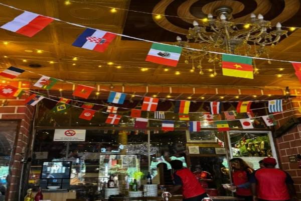 Food & Restaurant