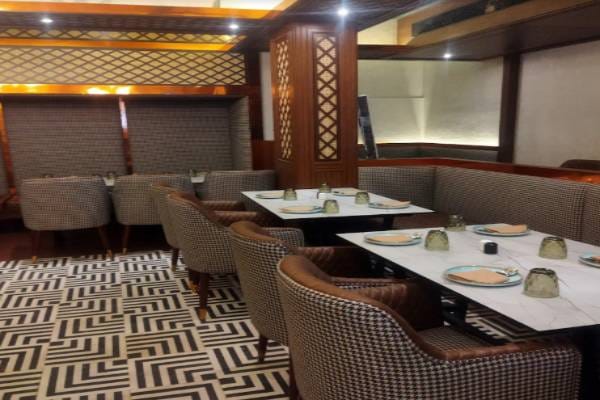 Food & Restaurant