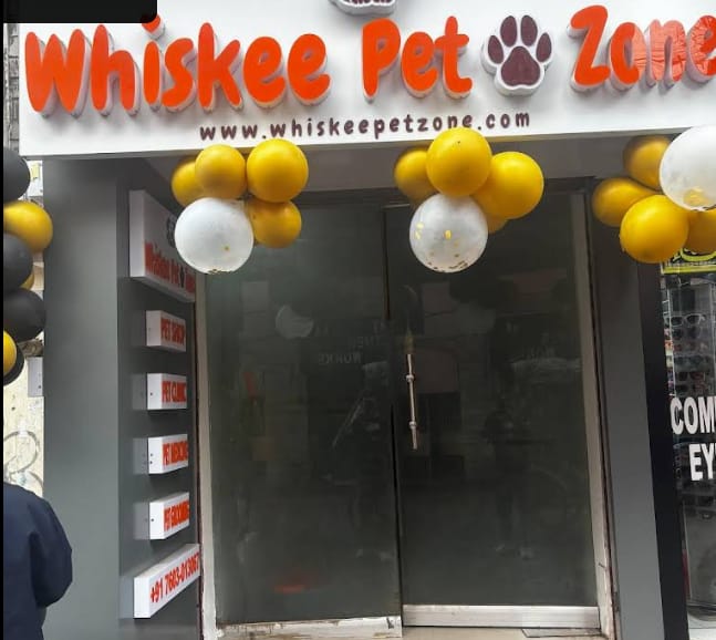 Whiskee Pet Zone - Picnic Garden