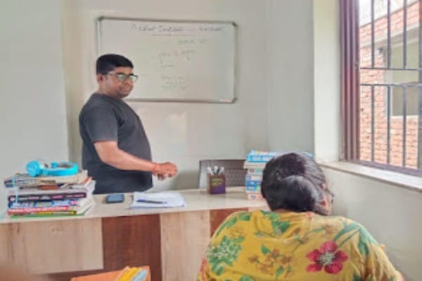 Akshat Institute
