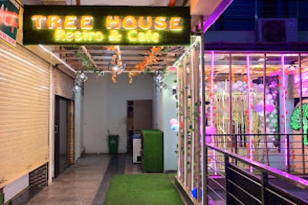Tree House