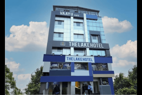 The Lake Hotel