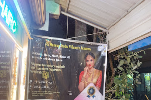 RS Makeup Studio and Beauty Academy (Salon)