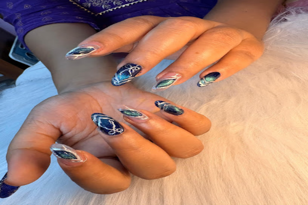 Soma's Nail & Eyelash extensions Academy