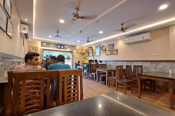 Dakshineswar Food Plaza