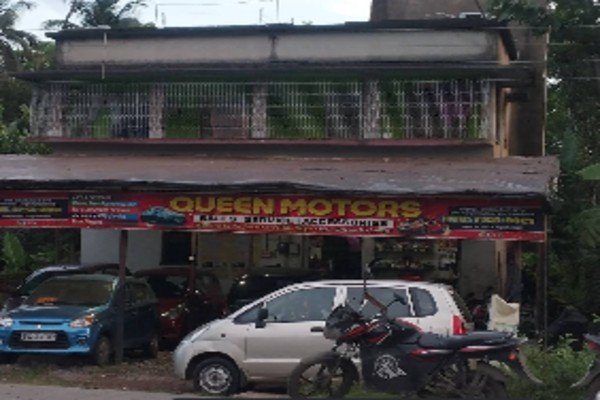 QUEEN MOTORS