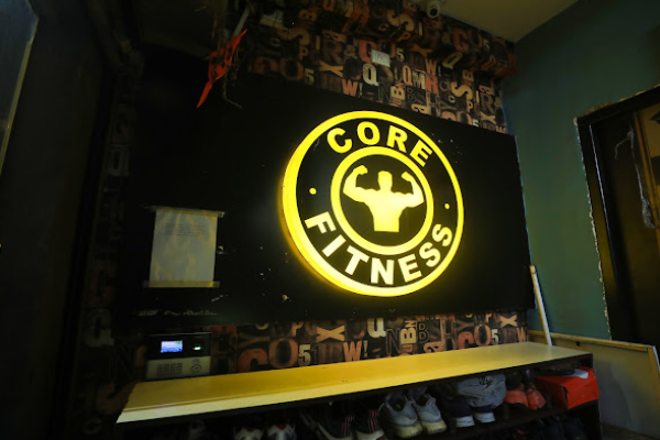 CORE FITNESS STUDIO (Unisex Gym)